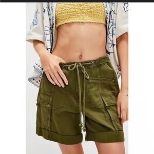 Free People Frankie Cargo Shorts Army Green M NWT